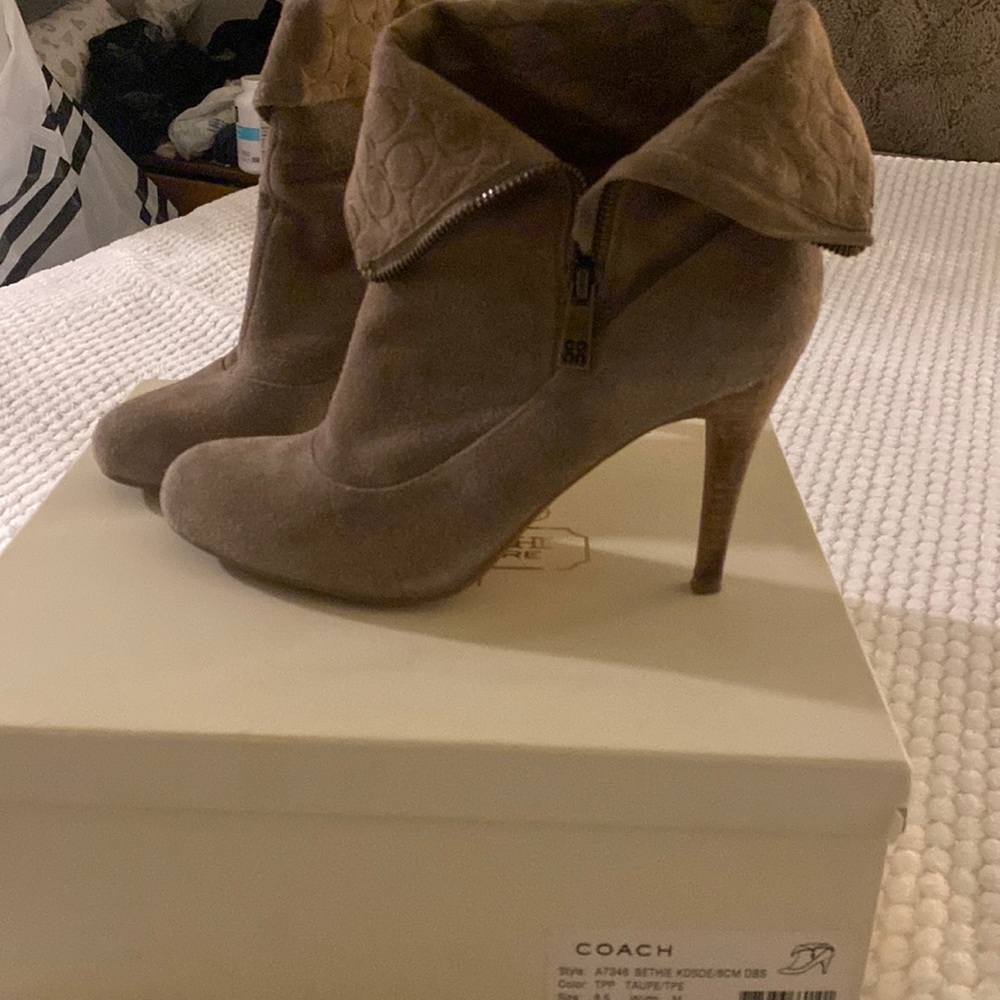Coach 8.5
